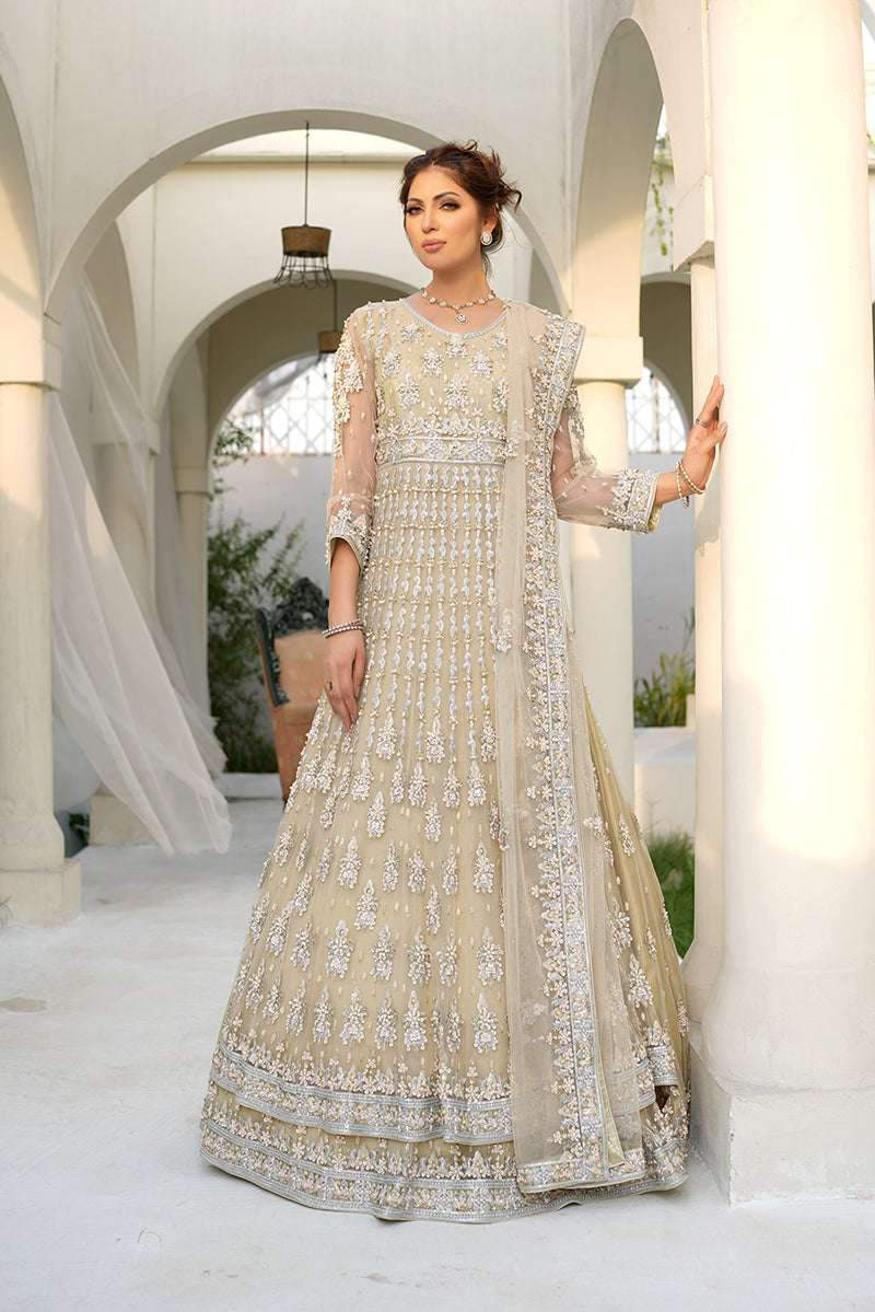 Exude Class in Our Stunning Pakistani Bridal Golden Maxi Dress 👗