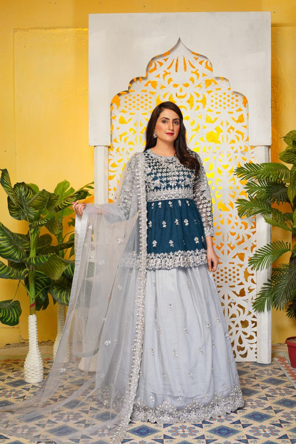 Charming Pakistani Bridal Outfit: Stunning Blue Short Frock with Gray Lehenga 👰